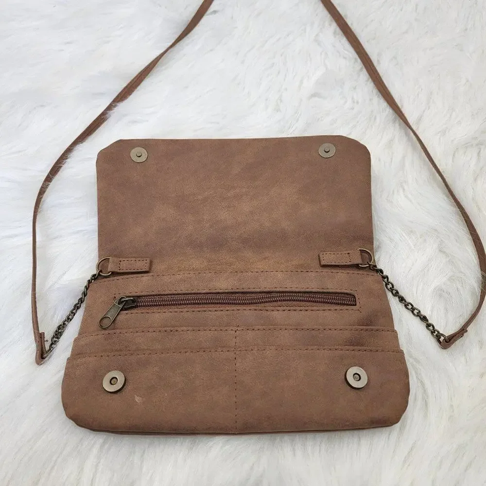 Light Brown Faux Leather Crossbody Purse with Metal‎ Owl Design
